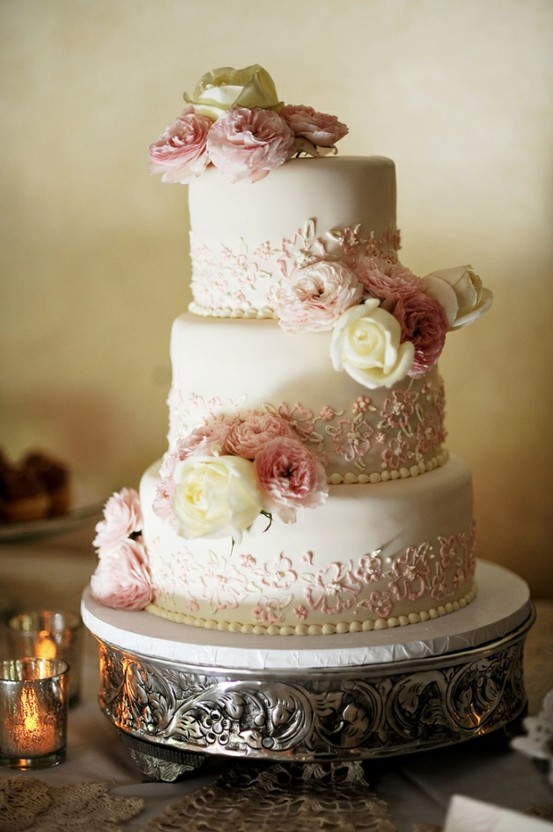 Vintage Country Wedding Cake