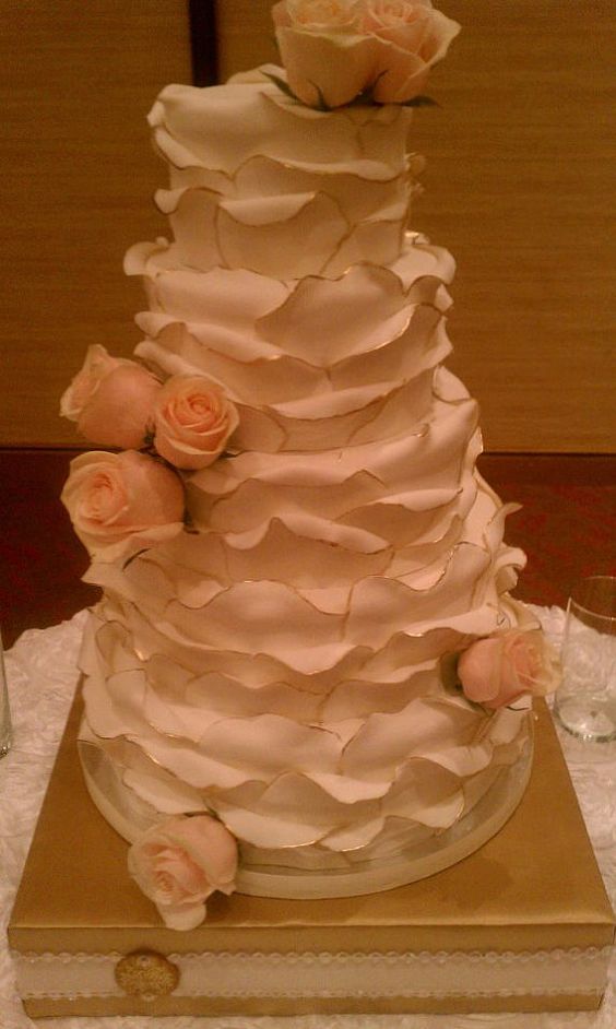 Wedding Anniversary Cake