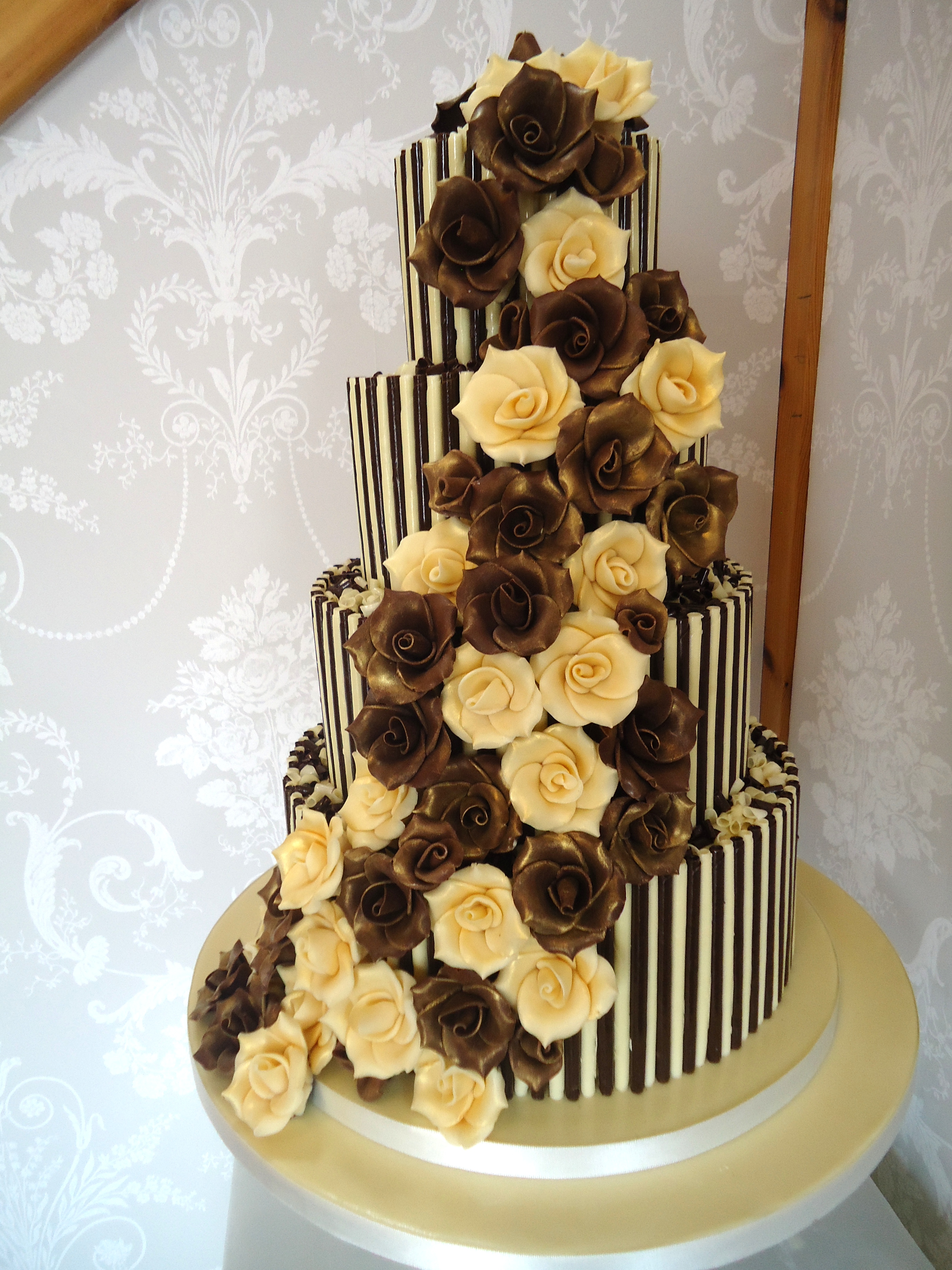 Wedding Cake with Chocolate