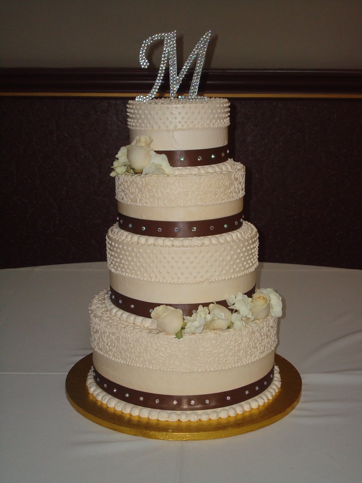 Wedding Cakes with Brown Trim