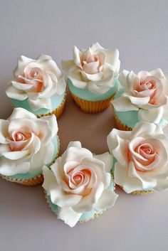 Wedding Cupcakes Flowers