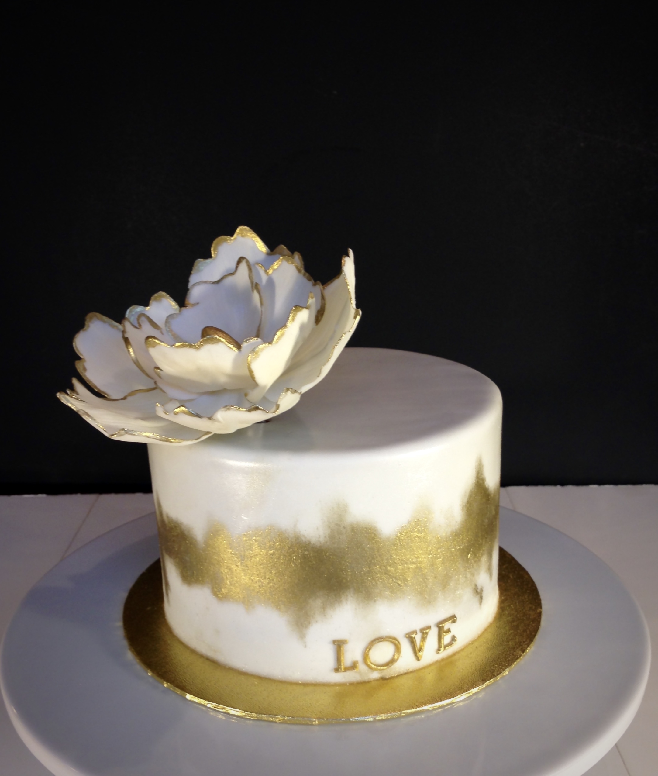 White and Gold Cake