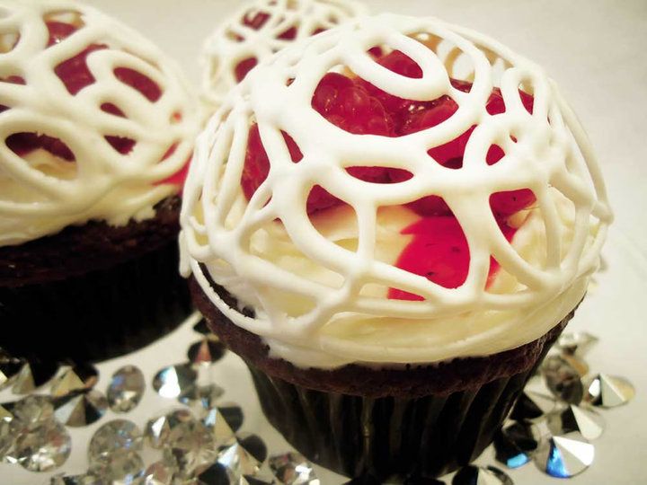 White Chocolate Cupcakes