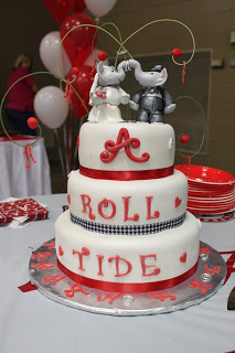 Alabama Crimson Tide Wedding Cakes