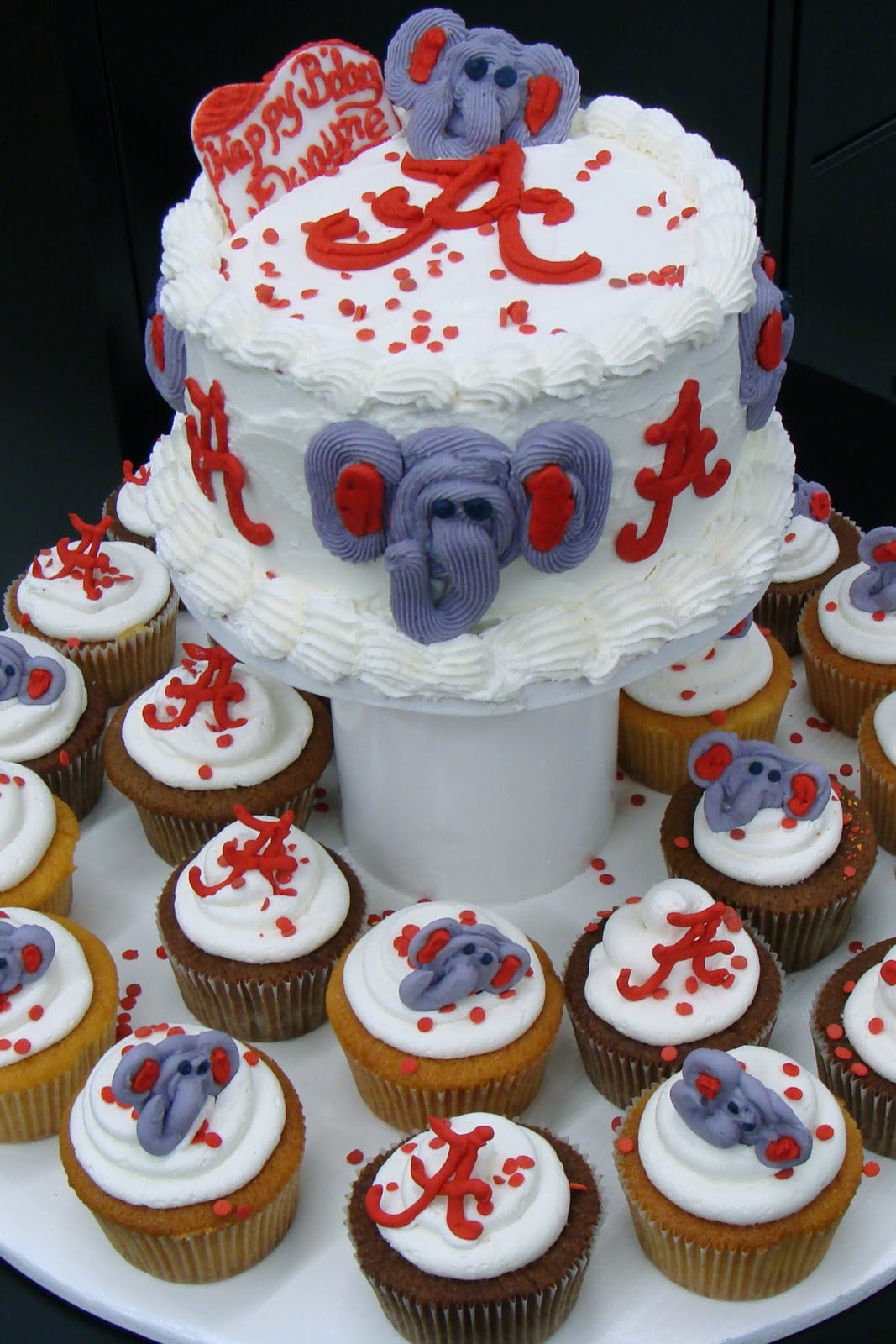Alabama Elephant Cupcake Cake