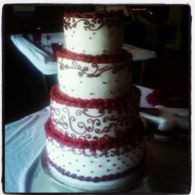 Alabama Inspired Wedding Cake