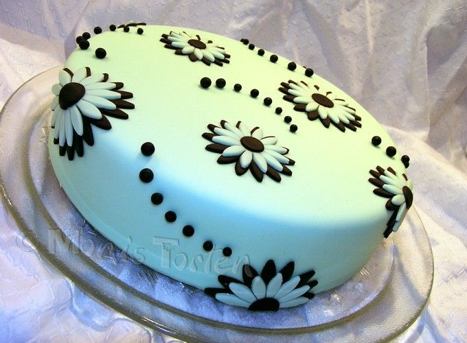 Beginner Fondant Cake Designs