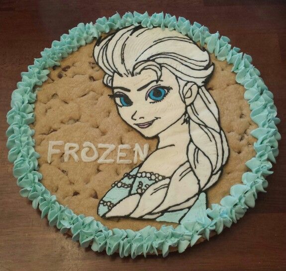 Birthday Frozen Cake & Cookies