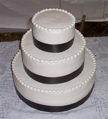 Black Wedding Cake with Ribbon