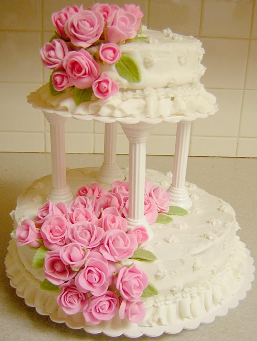 Cake with Fondant Roses Cake with Fondant Roses
