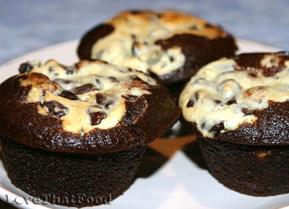 Chocolate Chip Cream Cheese Cupcakes