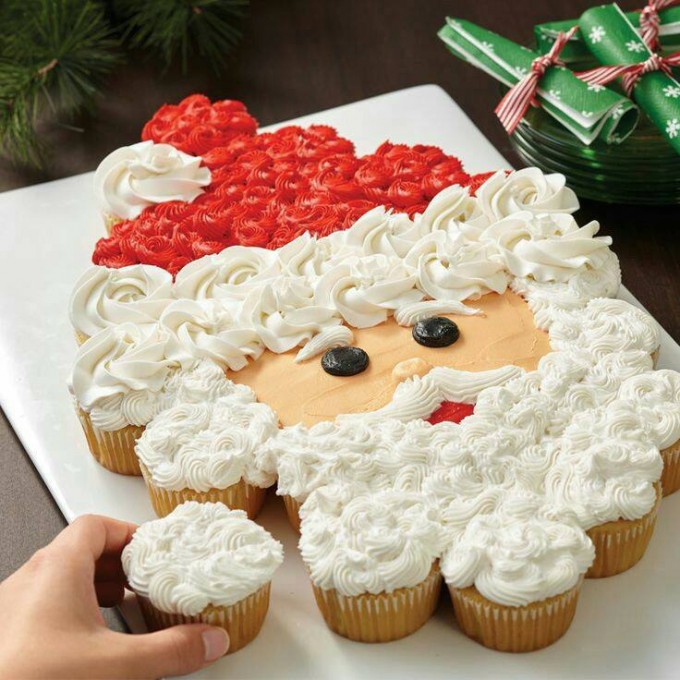 Christmas Pull Apart Cupcake Cake Designs