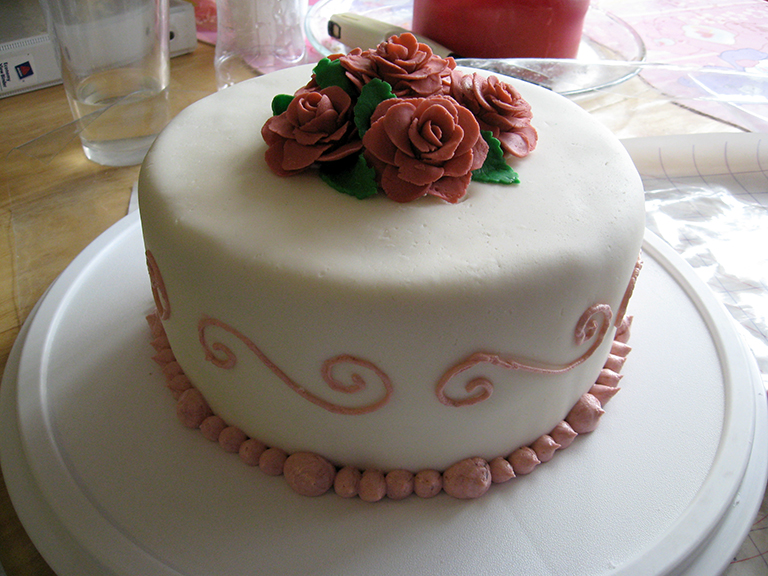 Fondant Rose Covered Cake Pictures