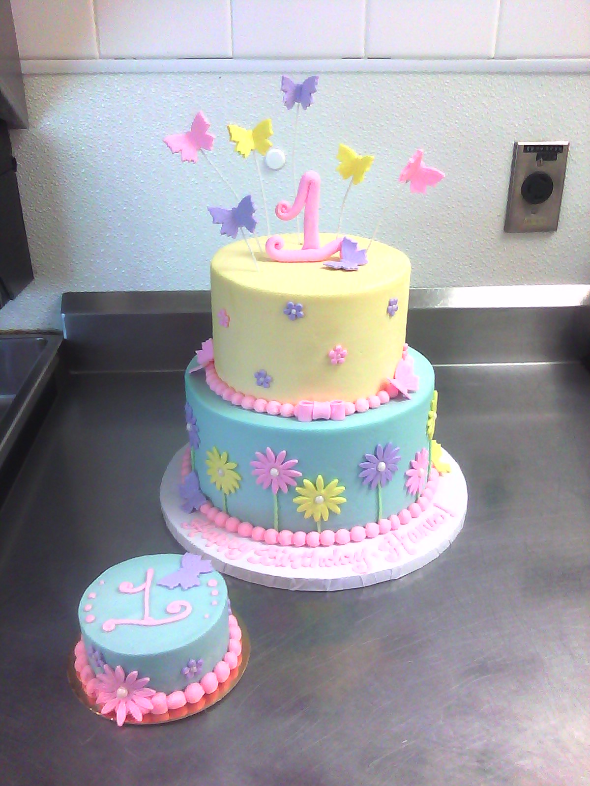 Girl 1st Birthday Cake Flowers