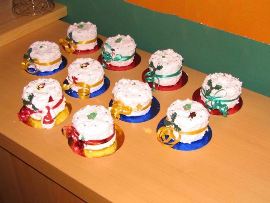 Graduation Individual Mini Cakes Graduation Individual Mini Cakes
