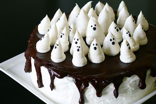 Halloween Ghost Boo Cake