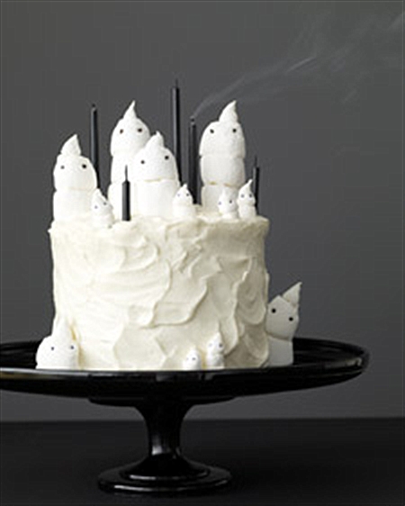 Halloween Ghost Cake