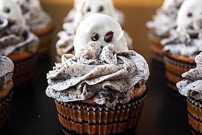 Halloween Oreo Cupcakes