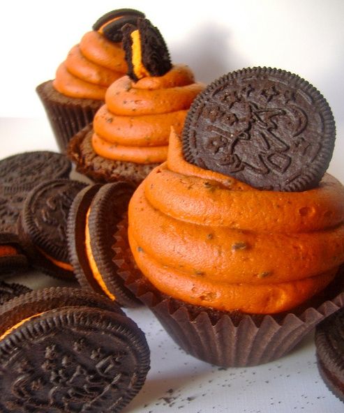 Halloween Oreo Cupcakes