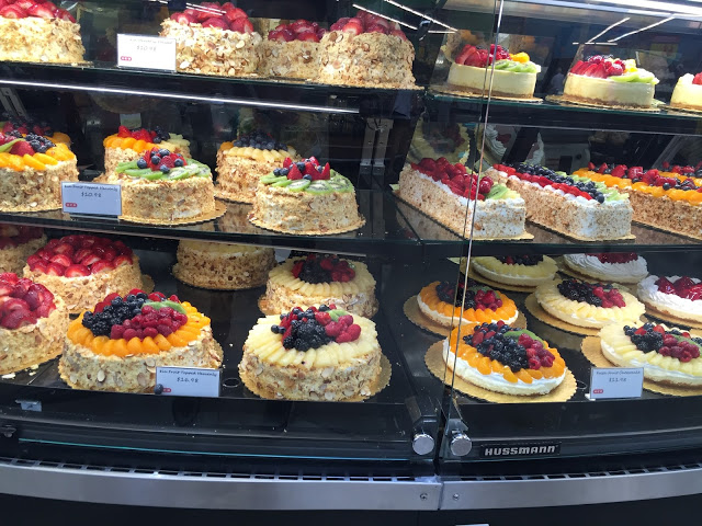 HEB Bakery Cakes