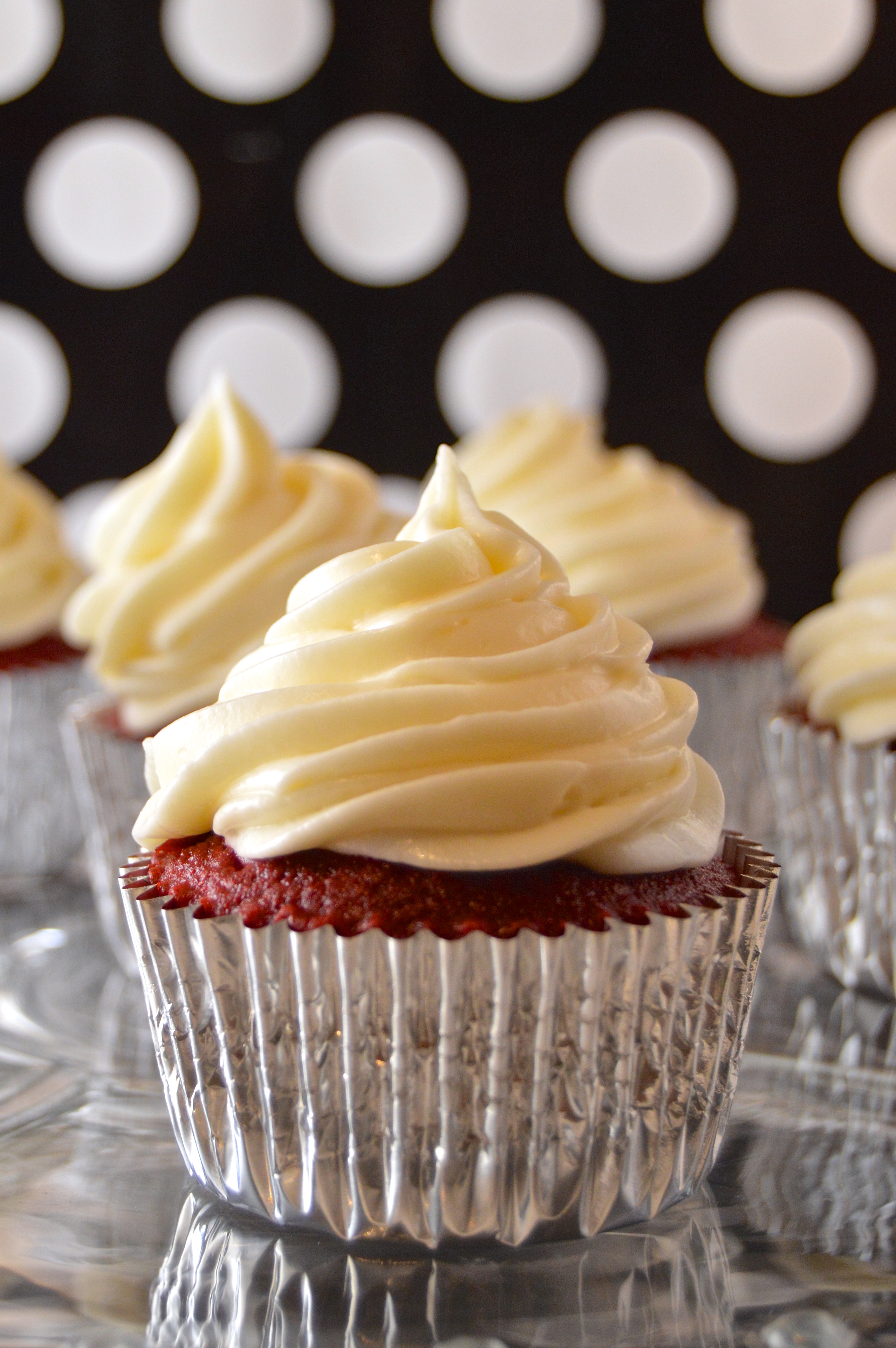 Homemade Cupcakes with Cream Cheese Frosting