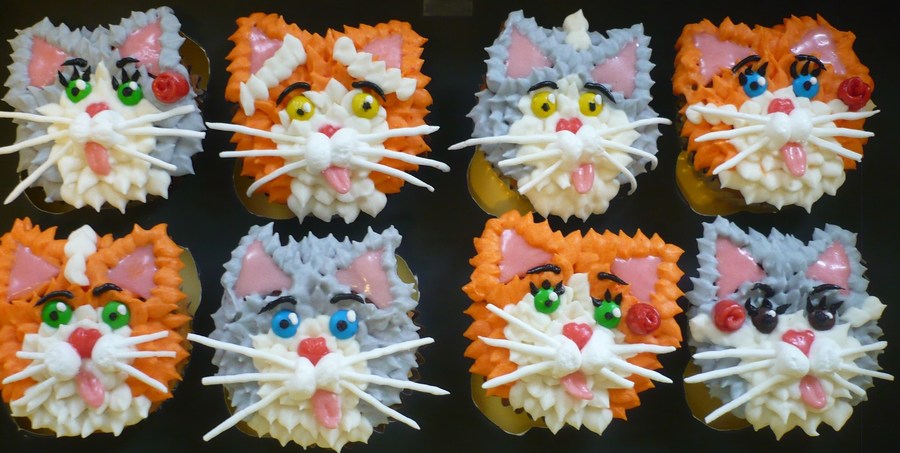 Kitty Cat Cupcakes