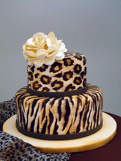 5 Photos of Animal Print Fondant Cupcakes 5 Photos of Animal Print Fondant Cupcakes