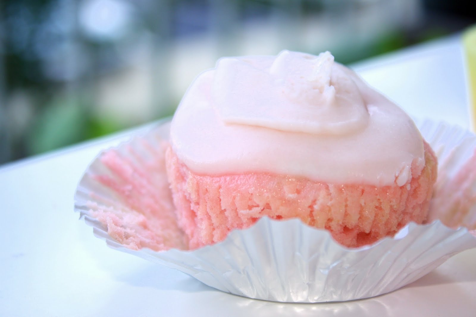 Pink Lemonade Cupcakes