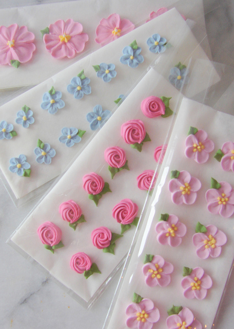 Royal Icing Flowers