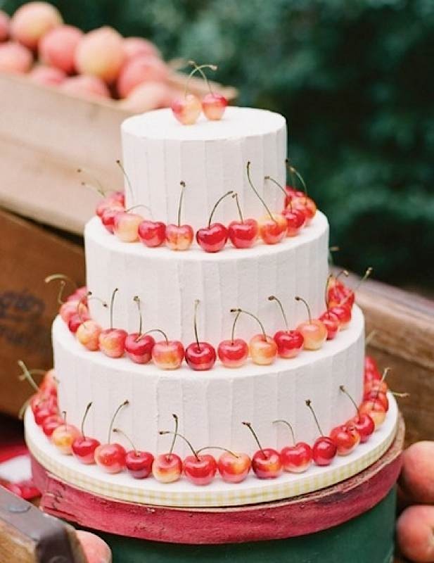 Simple Summer Wedding Cake