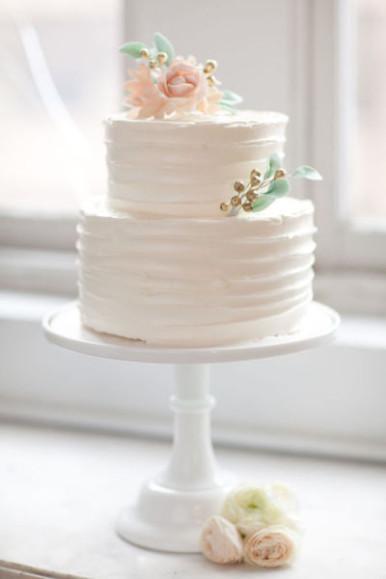 Simple Two Tier Wedding Cakes
