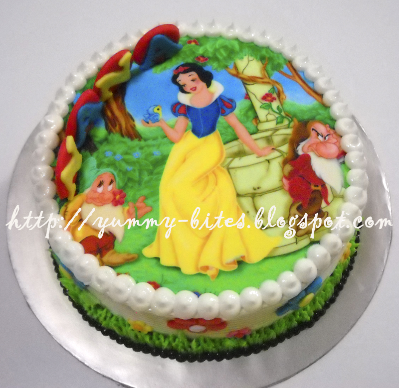 Snow White Cake