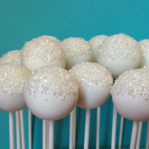 Snowball Cake Pops Snowball Cake Pops