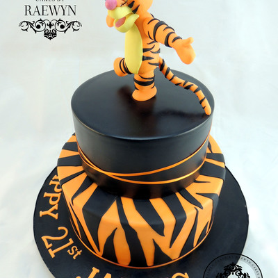 Tigger Birthday Cake