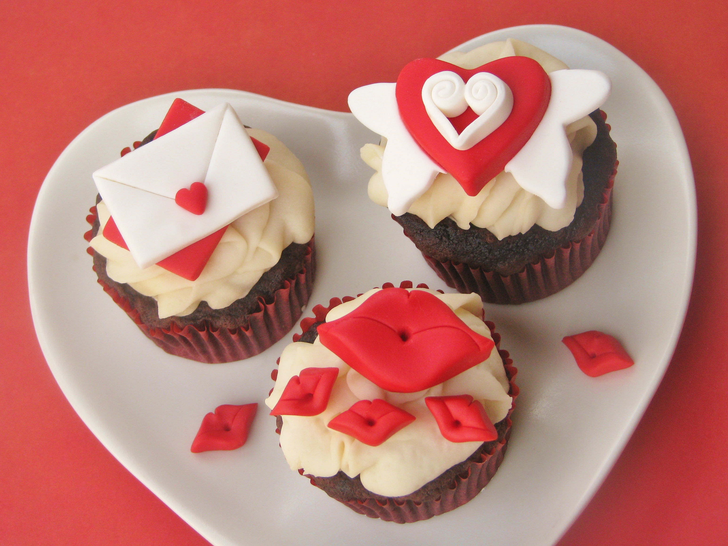 12 Photos of Images Valentine's Day Cupcakes 12 Photos of Images Valentine's Day Cupcakes