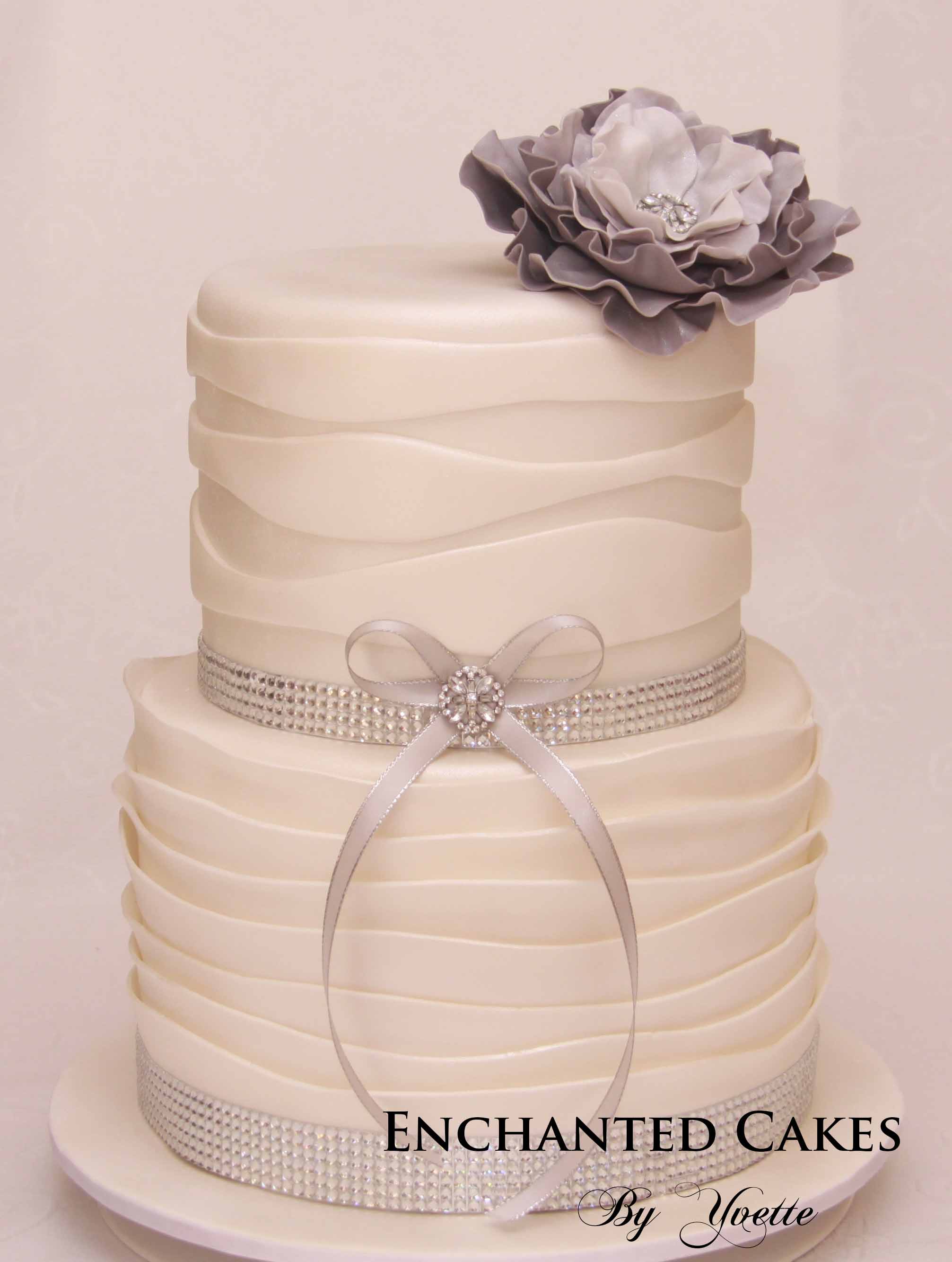 Wedding Cake Decorating