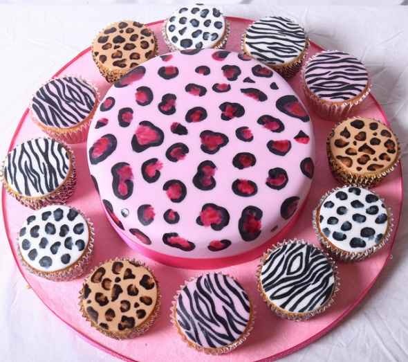 10 Photos of Brown Animal Print Pink Cake And Cupcakes 10 Photos of Brown Animal Print Pink Cake And Cupcakes