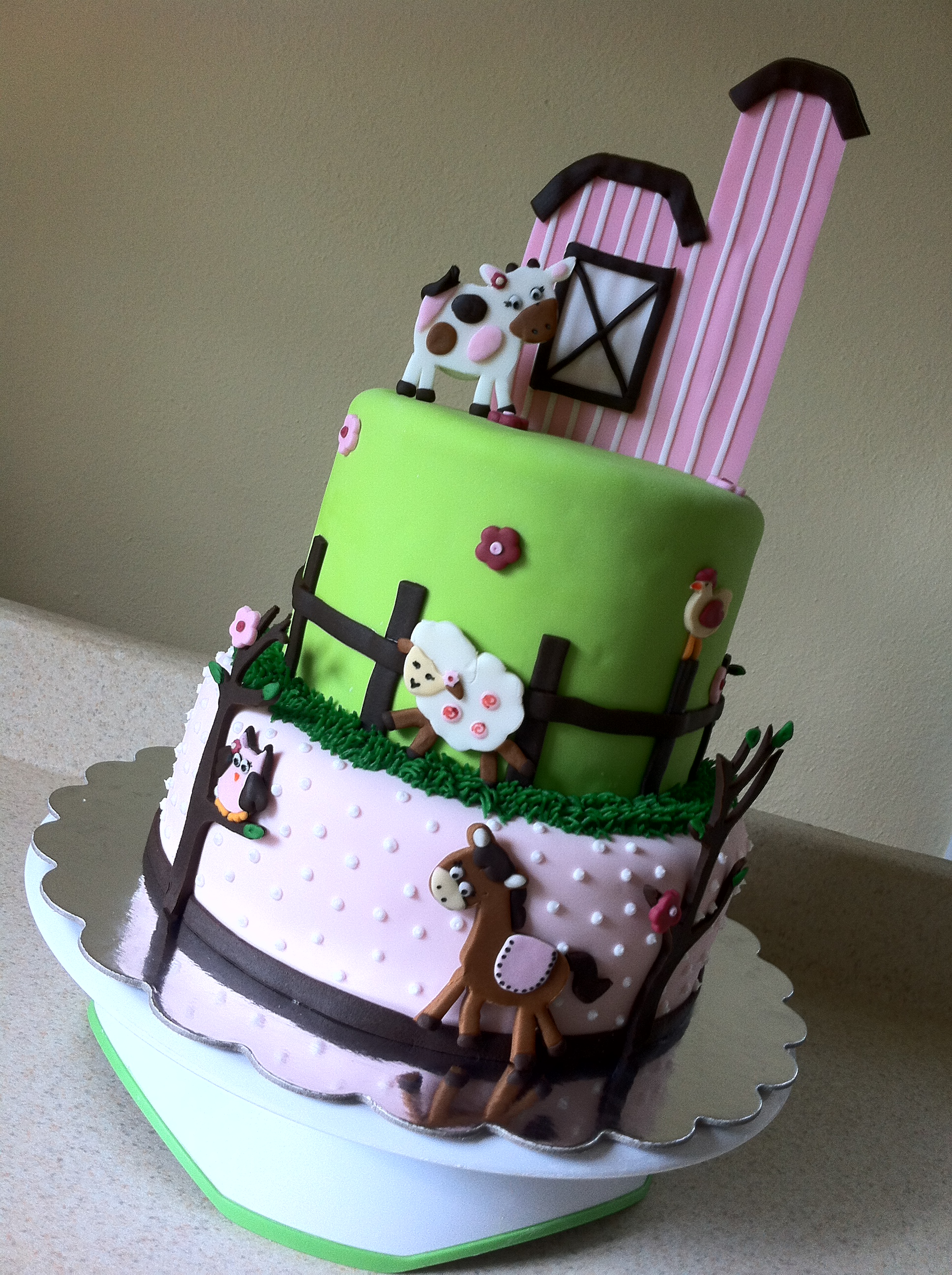 Barnyard Baby Shower Cake