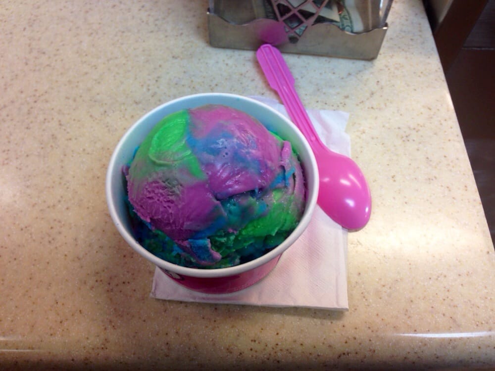 Baskin-Robbins 31 Flavors Ice Cream Cake Baskin-Robbins 31 Flavors Ice Cream Cake