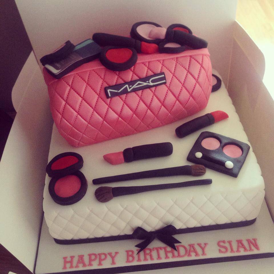 Beautiful Woman Birthday Cakes