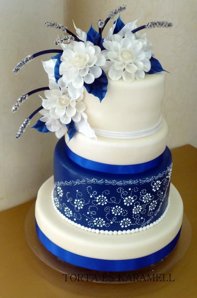 Blue and White Wedding Cake