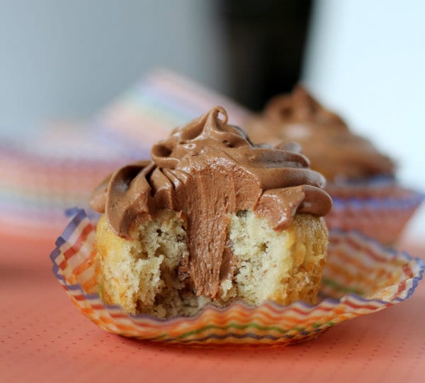 7 Photos of Banana Cupcakes With Cream Filling 7 Photos of Banana Cupcakes With Cream Filling