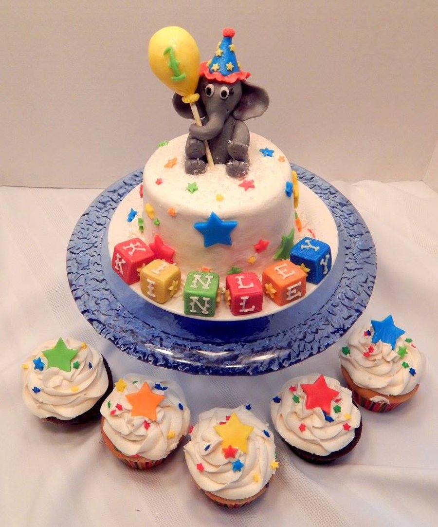 Circus Themed First Birthday Cake