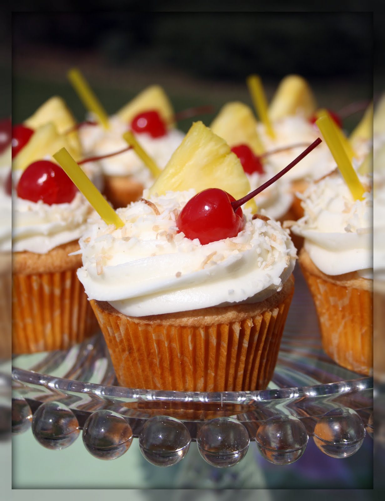 Cocktails Cupcake Cake