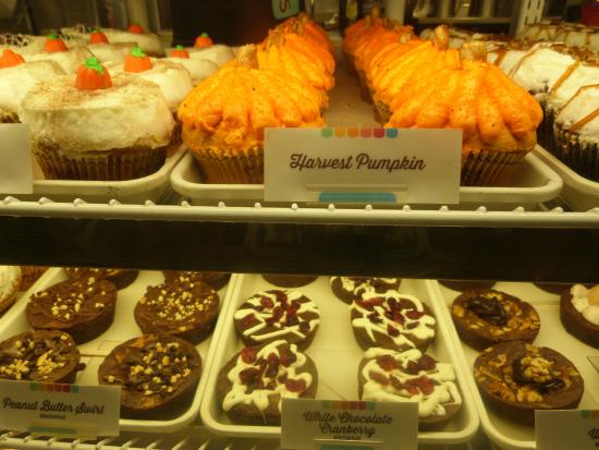 Crumbs Cupcakes New York City Crumbs Cupcakes New York City