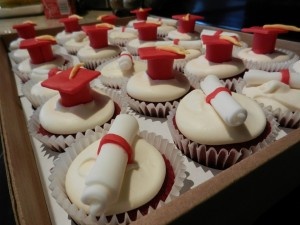 Cupcake Graduation Cake Ideas