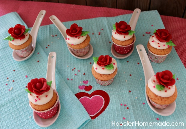 Cupcake Valentine's Day Roses Cupcake Valentine's Day Roses