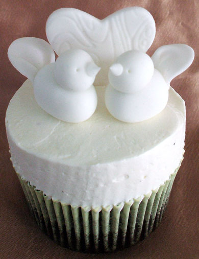 Cupcakes with Hearts Cupcakes with Hearts