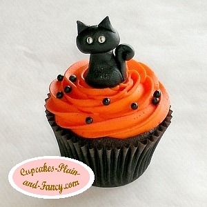 Cute Black Cats Halloween Cupcakes Cute Black Cats Halloween Cupcakes