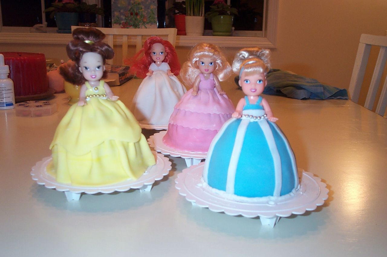 Disney Princess Doll Cake Disney Princess Doll Cake